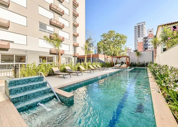 StudioLUX, Vaga Grátis, Piscina, Gym, NetFlix, ao lado da PUC