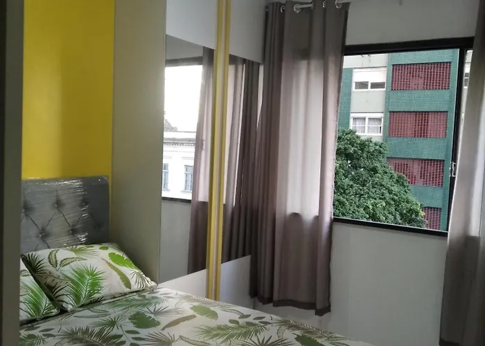 Apartamento Mobiliado Em Frente A Santa Casa
