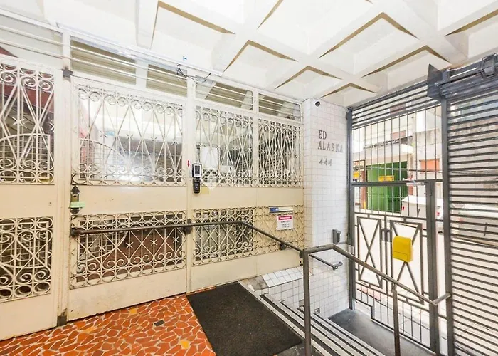 Flat 300 Metros Da Santa Casa