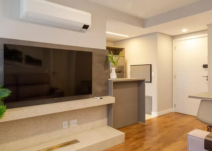 Apartamento elegante próximo a PUC e HSL