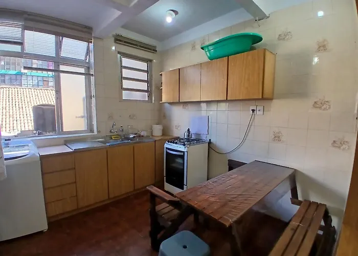 Apartamento De 3 Dormitorios No Centro Historico