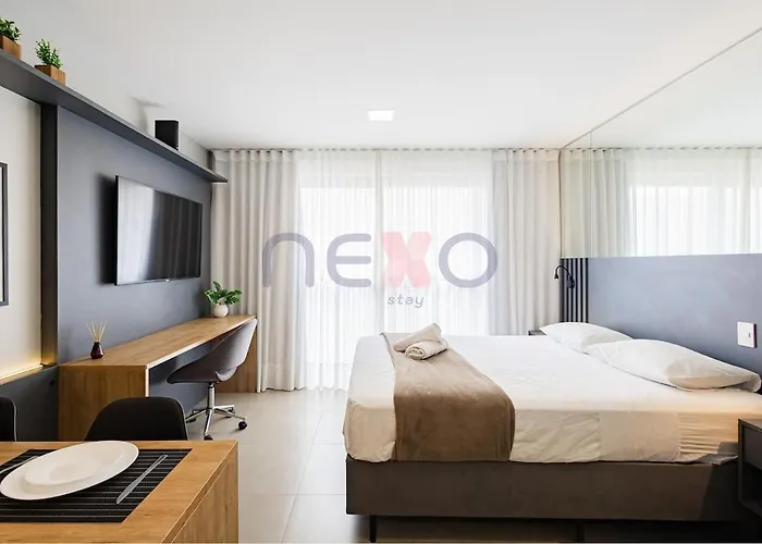 Apartamento Business De Alto Padrao No Go24 Com Piscina