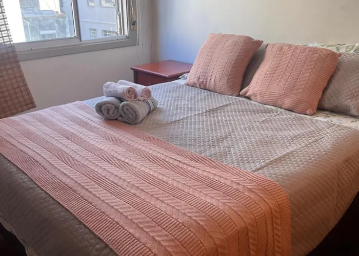 Flat Na Orla Do Guaiba Com Piscina E Camareira