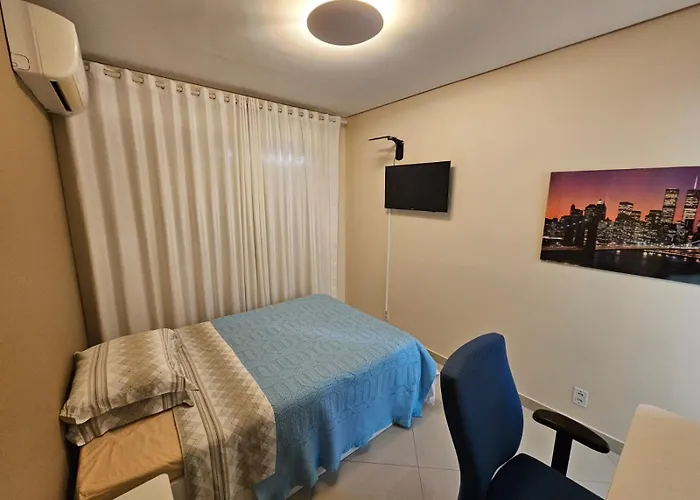 Apto 5 Quartos Avenida Carlos Gomes