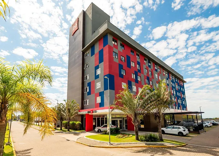 Ibis Porto Alegre Assis Brasil - Estacionamento Gratuito para hospedes