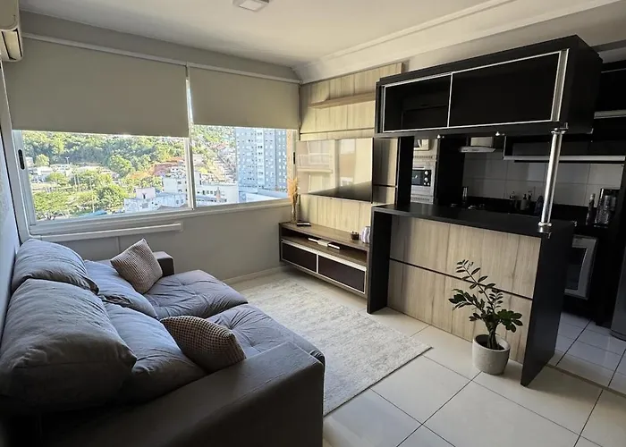 Cozy Apartment In Good Location In Porto Alegre