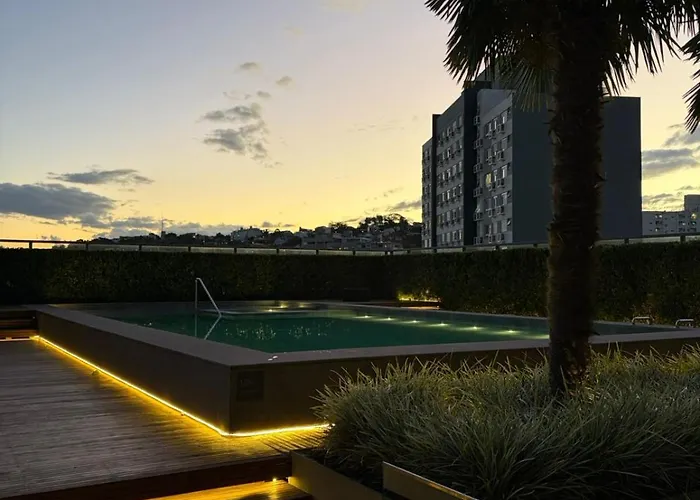 Loft With Pool And Garage, Next To Bourbon