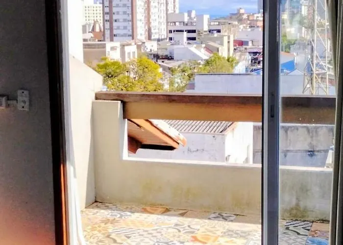 Cobertura Duplex Com Vista E Churrasqueira 2 Terracos Porto Alegre Cidade Baixa, Perto De Tudo Proximo Ao Parque Da Redencao Centro Historico, Ufrgs Hospitais, Bares, Restaurantes, Atracoes Culturais