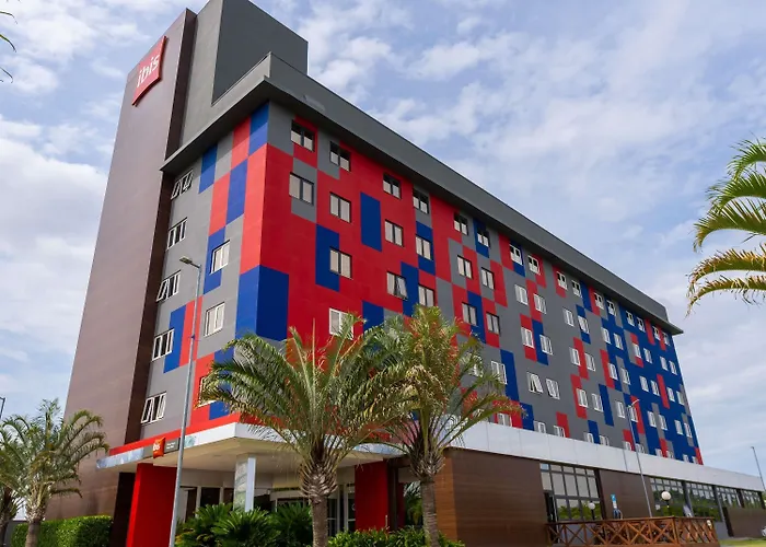 Ibis Porto Alegre Assis Brasil - Estacionamento Gratuito Para Hospedes