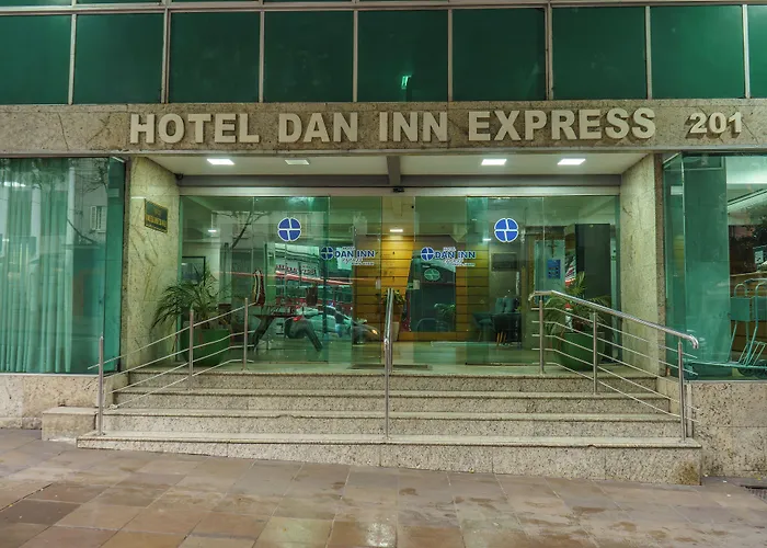 Hotel Dan Inn Express Porto Alegre -Fácil acesso ao Jockey Club - Show do Guns n Roses